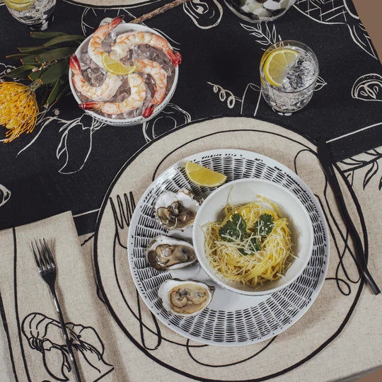 Misette-Minimalist-line-drawing-Dinner-plate-set