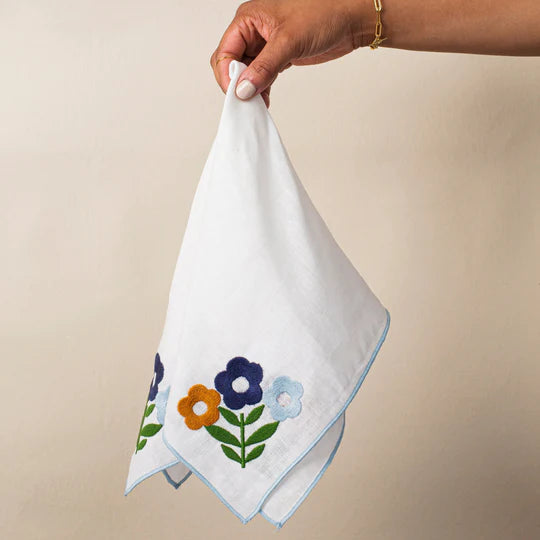 Misette-floral-embroidered-blue-green-linen-napkins-set